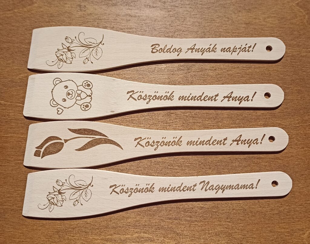 Fakanál egyedi felirattal – 850 Ft