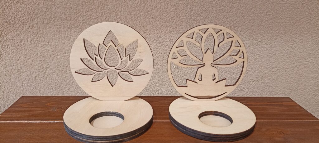 Mintás mécses tartók